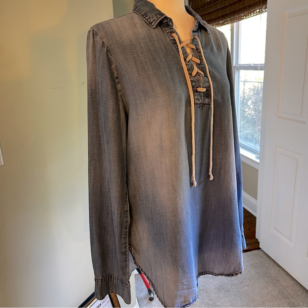 Cloth and Stone Chambray Tunic Boho tie up, long sleeve top Anthropologie, Med - Picture 6 of 11